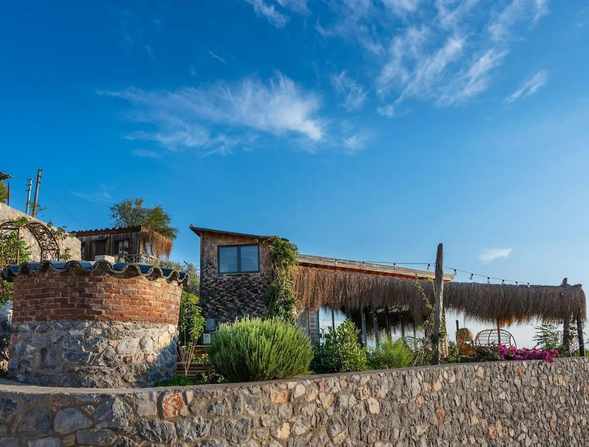 Teos Retreat Houses-Passiflora Izmir 0*,  Turkey