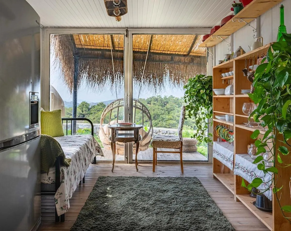 Teos Retreat Houses-Passiflora Izmir Turkey