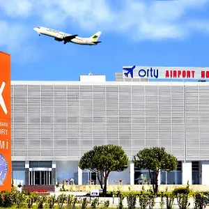 Hotel Orty Airport, Esmirna
